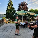 Bellevue מלון 4*