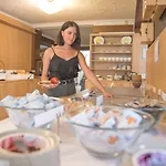 Bellevue מלון 4*