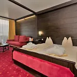 Bellevue מלון 4*