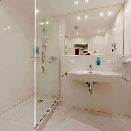 Bellevue 4*